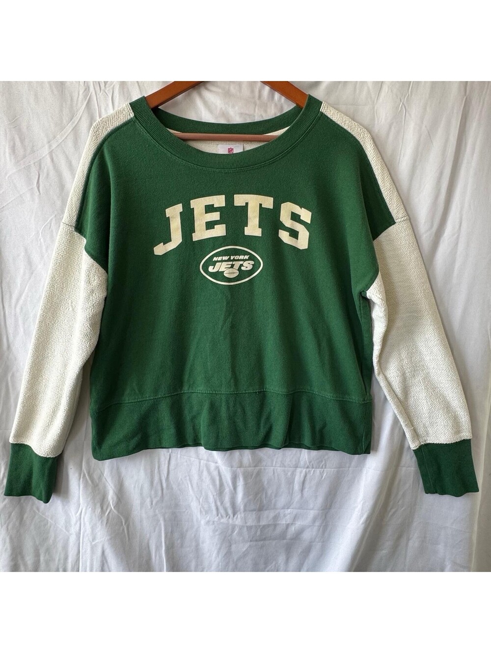 NFL New York Jets Sweatshirt Large L Green Cream Colorblock Crewneck